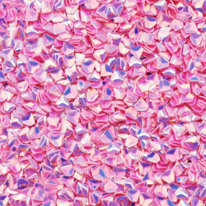 Vista dettagliata di paillettes in PVC senza foro da 4mm rosa diamante per unghie e vestiti.