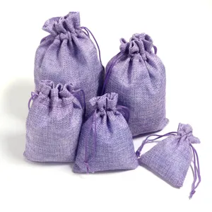 Set aus lila Leinen Kordelzug Taschen, ideale Schmuck und Münzen Aufbewahrungsbeutel.