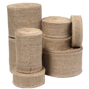 Rotoli in iuta naturale per artigianato rustico, confezioni regalo e decorazioni fai da te.
