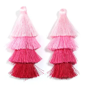 Paar 4-lagige Polyester Quastenanhänger mit rosa-rotem Farbverlauf für DIY Bastelarbeiten