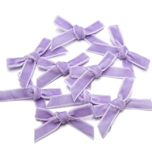 Noeuds en velours violet clair accessoires DIY pour emballage cadeau, chapeaux, sacs et vetements.