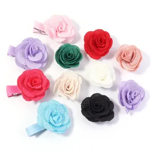 Mollette per capelli con fiori di rosa in tessuto colorato accessori fai da te decoro