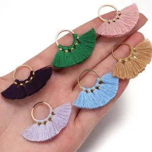 Bunte fächerförmige Quasten Metallring Anhänger für DIY Schmuckherstellung Accessoires.