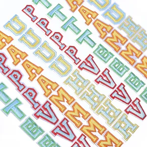 Patchs brodés de lettres colorées DIY vêtements chaussures coque de téléphone neuf