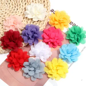 Kleurrijke chiffon anjer bloem details voor DIY haaraccessoires en kleding knutselen.