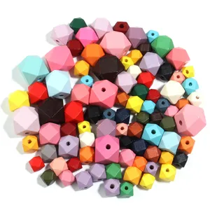 Bunte hölzerne geometrische Perlen Mix facettierte achteckige Holzperlen für DIY Schmuck