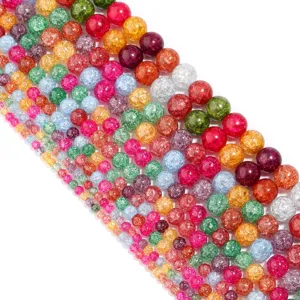 Perline di cristallo screpolato colorate con struttura di ghiaccio per creazione gioielli.