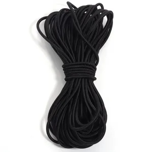 Gedetailleerd overzicht van het zwarte ronde elastische koord met hoge elasticiteit voor kleding.