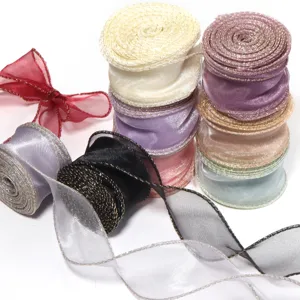 Rotoli di nastro in organza con bordo metallizzato, nastro trasparente per confezioni regalo.