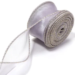 Nastro in organza trasparente con bordo in filo dorato per bouquet e confezione di torte.