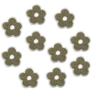 Toppe ricamate di fiori ciniglia verdi con bordo glitter argento per cappelli borse vestiti DIY