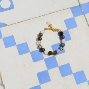 Collana di perle in pietra naturale colorata dopamina donna, catena clavicolare chic per vacanza al mare.