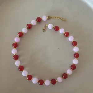 Nuovo stile cinese collana di perle in pietra naturale colorata, vista principale.