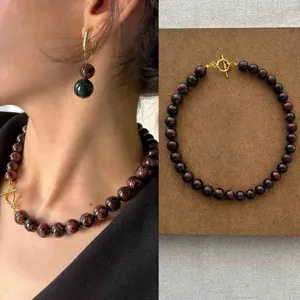 Set collana e orecchini di perle in pietra naturale, catena elegante stile chic quotidiano.