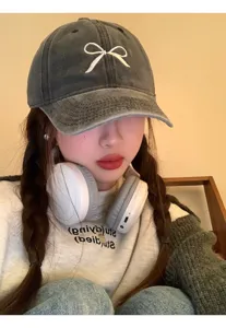 Casquette de baseball vintage lavée brodée d'un nœud, chapeau décontracté pour femme.