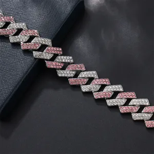 Detailopname van 15mm tweekleurige zirkonia Cubaanse schakelketting heren hiphop ketting.