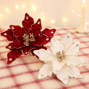 Flor de flor de Pascua navideña de terciopelo artificial con diamantes de imitación.