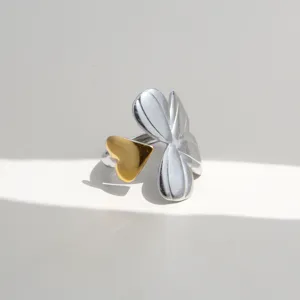 Edelstahl Ring Blume Herz Trend Retro Gold Silber Titanstahl Schmuck Detailansicht