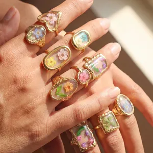 Stainless Steel Gold Plated Transparent Preserved Flower Ring Niche Design Irregular Floral Ring Women Jewelry