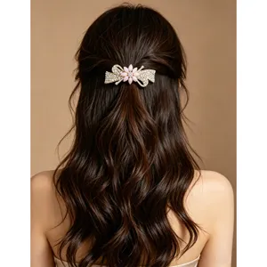 Luxury Alloy Rhinestone Flower Spring Hair Clip Elegant Leaf Pattern Barrette High-end Hair Accessory For Party Wedding Women Floral Headwear