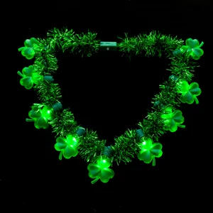 Φωτεινό κολιέ LED St Patricks Day Τριφύλλι Γιρλάντα πάρτι Διακοσμητικό αξεσουάρ