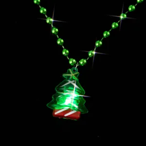 Weihnachtsbaum LED Leuchtkette Halskette Gruene Perlenkette Party Anhaenger Detail
