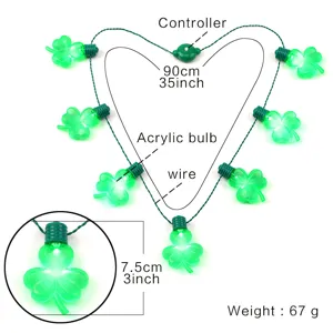 St. Patricks Day grunes Kleeblatt LED Leuchtkette Detailansicht mit Massangaben und Controller.