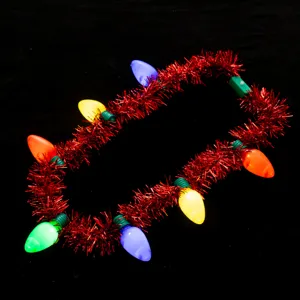 Weihnachtliche Lametta Halskette mit bunten LED Glühbirnen für Party und Fest Deko