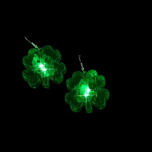 Grüne LED leuchtende Klee Ohrringe Party leuchtender Schmuck irisches Festival Modezubehör