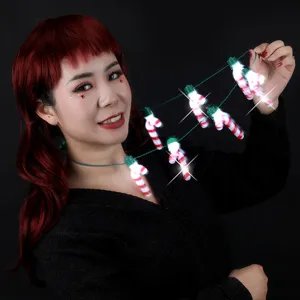 Noël LED Collier Lumineux Créatif Sucre D'orge Guirlande Lumineuse Ornement Suspendu pour Vacances Festival Fête Accessoires Unisex Plastique Décoration Bijoux