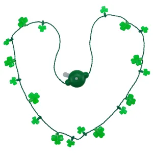 Grün Kunststoff Klee LED Leuchtende Halskette Licht Auf Kleeblätter Kette Für St Patricks Day Urlaub Festliche Kostüm Party Accessoire Schmuck
