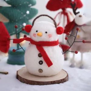 Addobbi Natalizi Fatti a Mano Pupazzo di Neve Renna Babbo Natale Artigianato in Feltro Ornamenti da Tavolo Decorazioni appese Casa