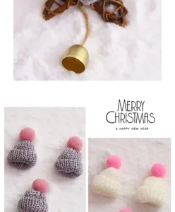 Mini cappelli di natale lavorati a maglia con pompon simpatici per decorazione albero festa.