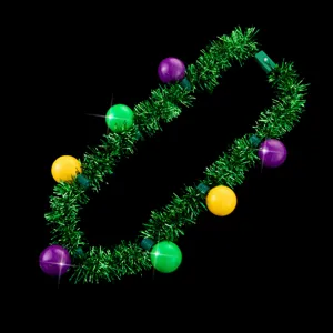 LED leuchtende Lametta Halskette mit bunten Kugeln für Party und Karneval Feier.