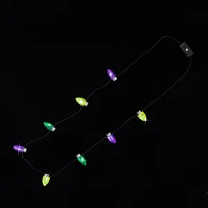 LED Leuchtkette Karneval Party Requisite mit bunte blinkende Perlen und Batteriebox Detail.