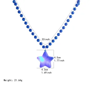 Detailansicht der blauen Perlenhalskette mit Sternanhang und genauen Maßen sowie Gewicht.