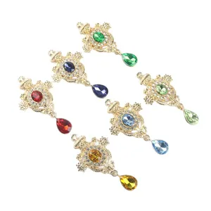 Vintage alloy teardrop pendant rhinestone crystal DIY jewelry accessories main product display.