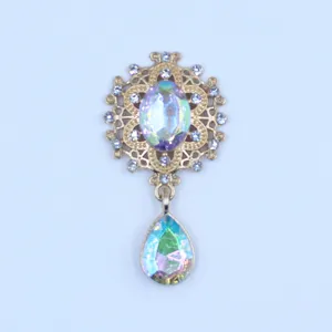 Detailed view of the 25x46mm alloy filigree rhinestone oval brooch base DIY badge accessory.