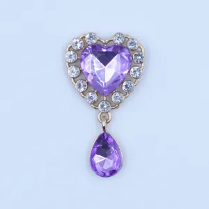 Gold alloy heart rhinestone pendant DIY decorative accessory for clothes and bags.