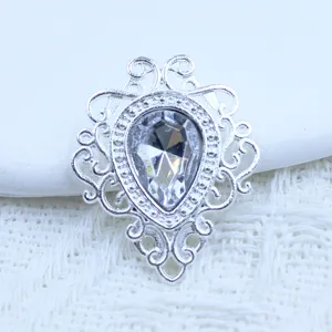Zilveren legering holle druppel kristal DIY sieraden accessoire hanger voor haar en kleding.