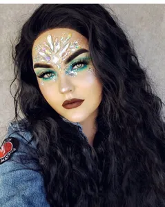 Gemas faciales y pegatinas de pedrería para festivales, fiestas y decoración de maquillaje.