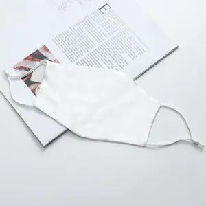 Masque Facial En Satin Surdimensionné Minimaliste Été Respirant Anti-Poussière Couleur Unie Boucle D Oreille