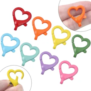 Cierre de Langosta de Corazón Colorido Llavero de Aleación Pintado en Spray Accesorios de Fabricación de Joyas DIY