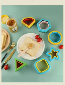 Kinder Sandwich Ausstecher Set bunte geometrische Brotform DIY Backwerkzeug für Toast Kekse