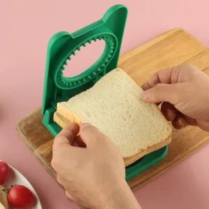 Plastic sandwich cutter and sealer mold for bread toast baking kitchen tools DIY maker