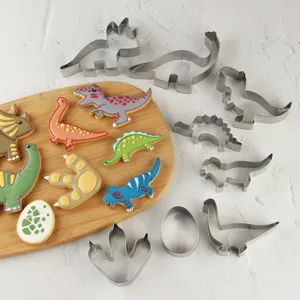 Ensemble d'emporte-pièces dinosaure en acier inoxydable avec de jolies formes pour la pâtisserie.
