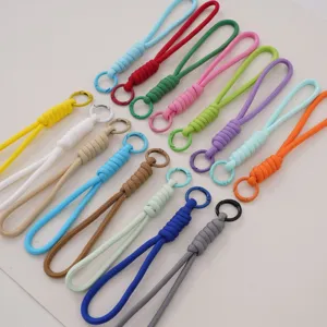 Colorful polyester paracord keychain lanyard for handmade DIY bag pendant accessories.