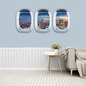 Visualizzazione di scena dettagliata dell'adesivo da parete a finestra d'aereo con vista notturna.
