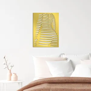 Adhesivo de pared de espejo acrílico dorado con diseño de arte de silueta humana.