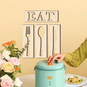 Ensemble de plaques de décoration murale EAT en bois 3D créatif pour cuisine moderne.